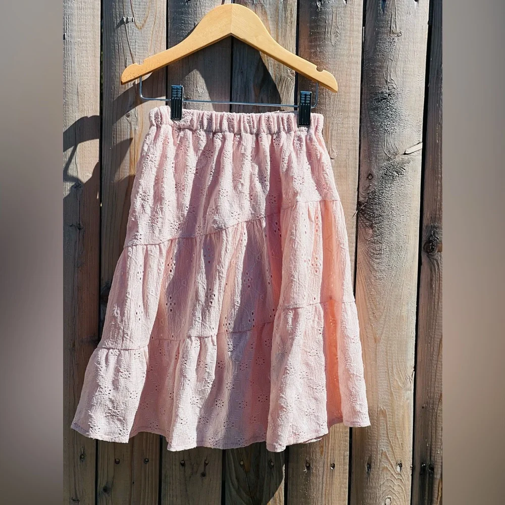 Zara Kids Eyelet Pink Ruffle Outfit Top & Skirt Outfit - Picture 7 of 10